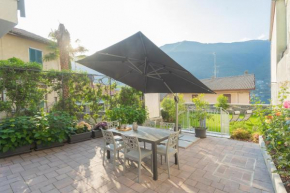 Pozzo Vertical Apartment with garden and parking by Rent All Como Torno